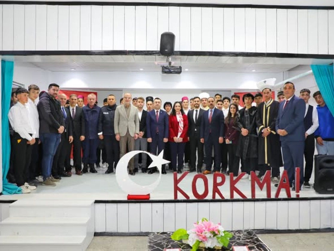 “Allah bu millete bir daha İstiklal Marşı yazdırmasın.”