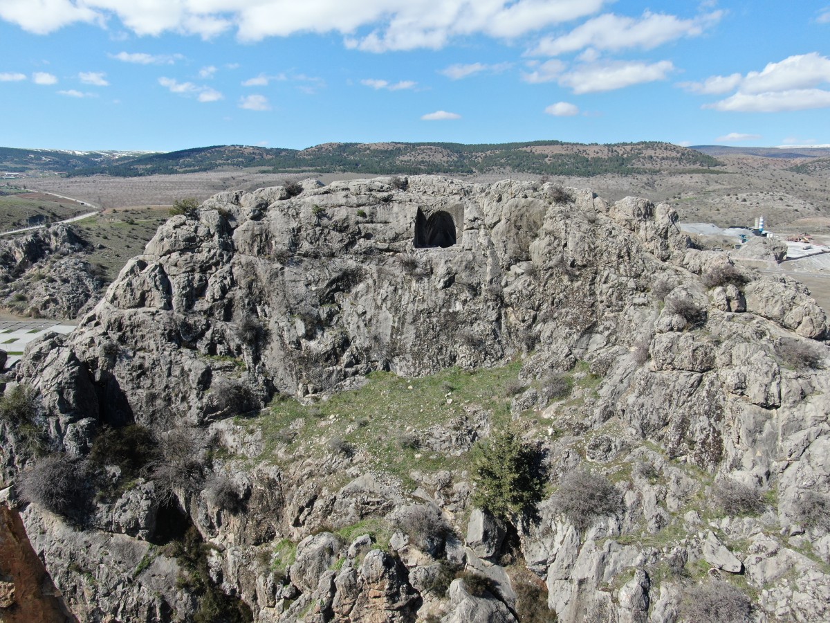 KIZLAR KAYASI